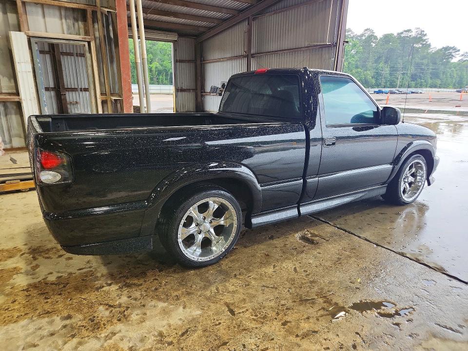 56531126 :رقم المزاد ، 1GCCS1445X8161689 vin ، 1999 Chevrolet S Truck مزاد بيع