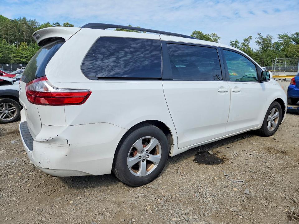 Aukcja sprzedaży 2017 Toyota Sienna, vin: 5TDKZ3DC1HS867971, numer aukcji: 56851616