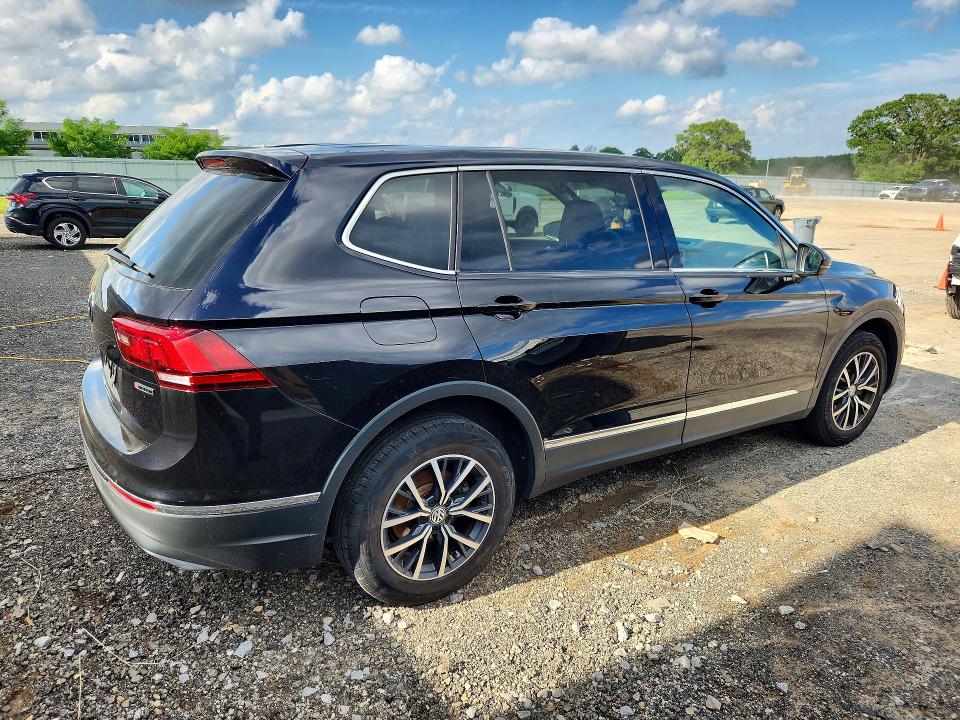 56859166 :رقم المزاد ، 3VV2B7AX2LM024200 vin ، 2020 Volkswagen Tiguan مزاد بيع