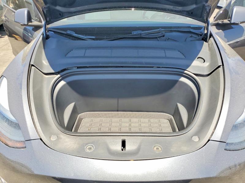 Продаж на аукціоні авто 2023 Tesla Model Y, vin: 7SAYGDEF8PF905703, номер лоту: 53318416