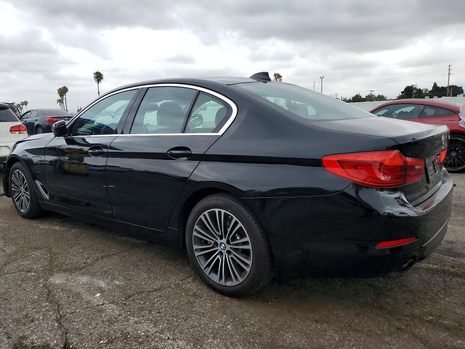 85454505 :رقم المزاد ، WBAJA9C03LCD41087 vin ، 2020 Bmw 530e مزاد بيع