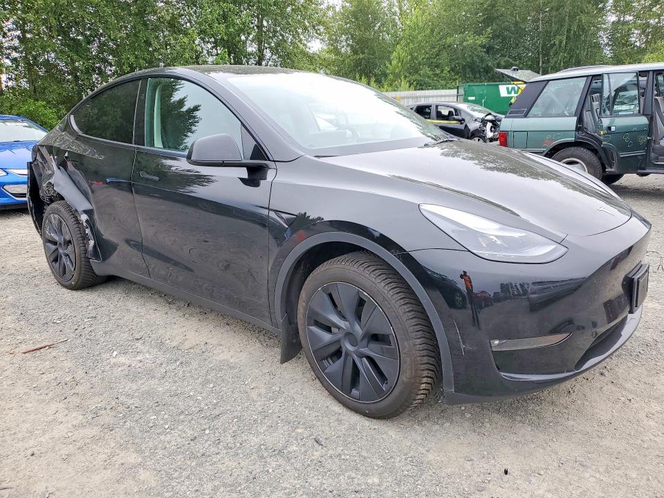 Продаж на аукціоні авто 2025 Tesla Model Y, vin: 7SAYGDEE4SF263951, номер лоту: 56637736