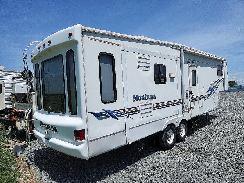 56580946 :رقم المزاد ، 4YDF3282314053706 vin ، 2001 Montana Trailer مزاد بيع