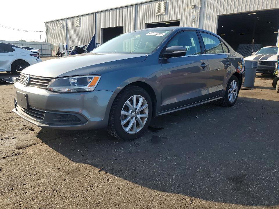 58716006 :رقم المزاد ، 3VWD17AJXEM249888 vin ، 2014 Volkswagen Jetta مزاد بيع