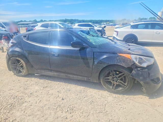 2013 Hyundai Veloster მანქანა იყიდება აუქციონზე, vin: KMHTC6AD7DU138055, აუქციონის ნომერი: 57225906