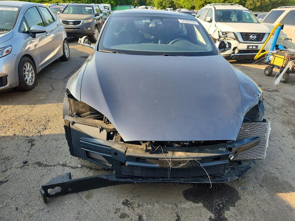2018 Tesla Model S მანქანა იყიდება აუქციონზე, vin: 5YJSA1E4XJF283727, აუქციონის ნომერი: 57293756