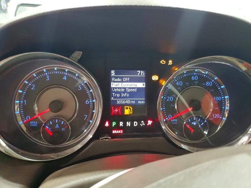 57447806 :رقم المزاد ، 2A4RR5DG4BR797339 vin ، 2011 Chrysler Town&count مزاد بيع