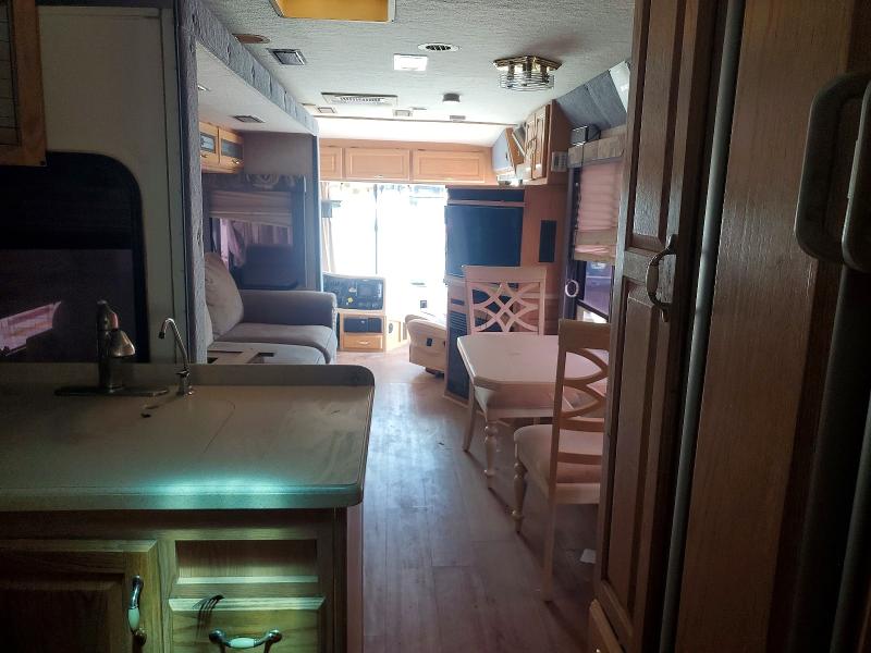 Aukcja sprzedaży 2001 Spartan Cargo Recreational Vehicle (rv), vin: 4VZBN2399YC037928, numer aukcji: 54883956