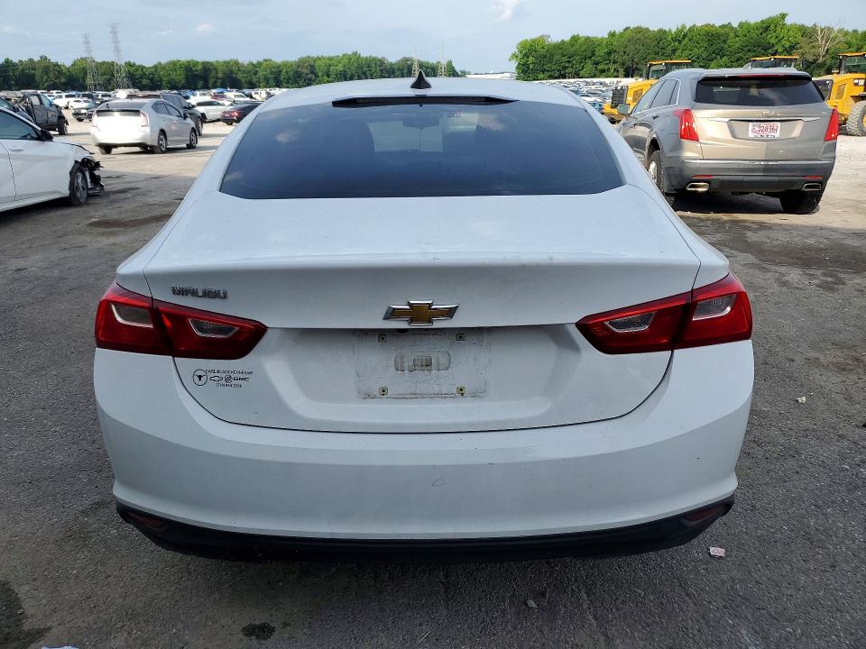 57313526 :رقم المزاد ، 1G1ZB5ST9JF216118 vin ، 2018 Chevrolet Malibu مزاد بيع