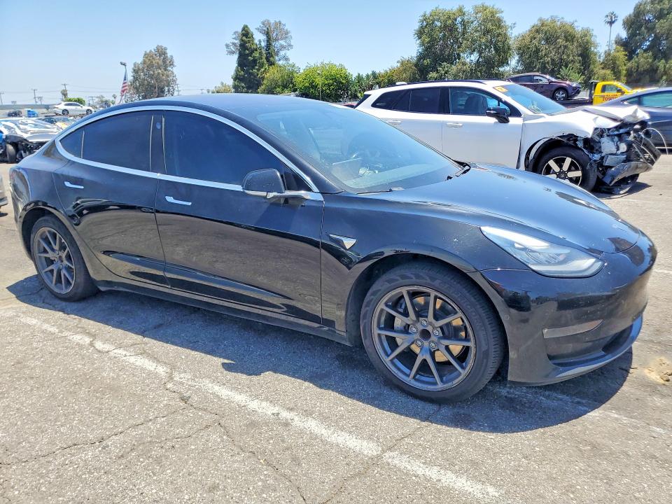 Продаж на аукціоні авто 2018 Tesla Model 3, vin: 5YJ3E1EA2JF057793, номер лоту: 56618596