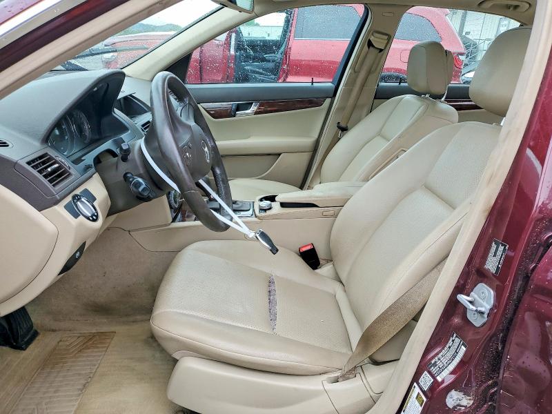 57207626 :رقم المزاد ، WDDGF54X69R072112 vin ، 2009 Mercedes-benz C مزاد بيع