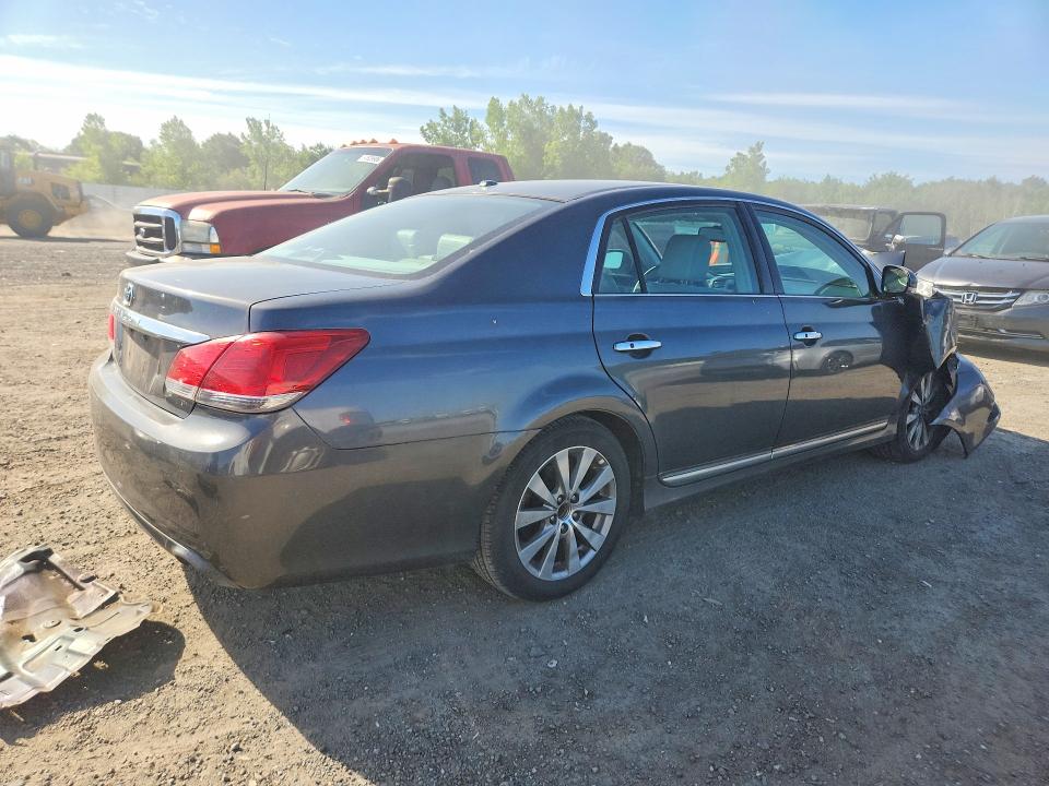 57356276 :رقم المزاد ، 4T1BK3DB9BU390314 vin ، 2011 Toyota Avalon مزاد بيع