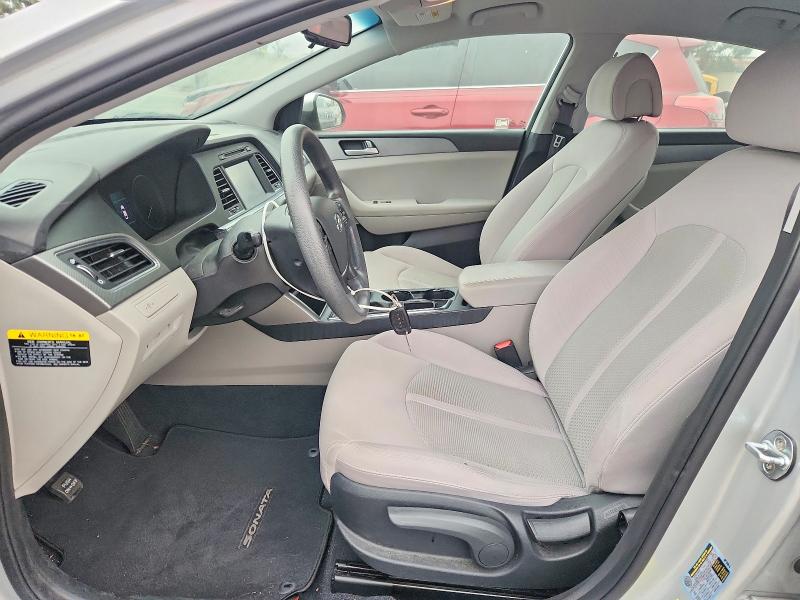 2017 Hyundai Sonata მანქანა იყიდება აუქციონზე, vin: 5NPE24AF5HH565739, აუქციონის ნომერი: 57965856