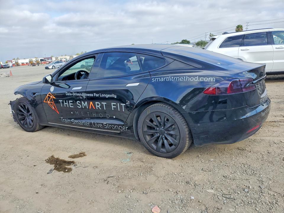 Продажа на аукционе авто 2018 Tesla Model S, vin: 5YJSA1E29JF261670, номер лота: 56673956