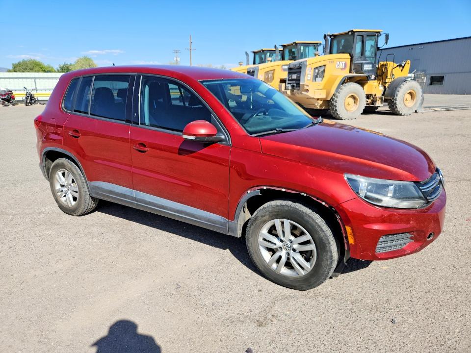 55815616 :رقم المزاد ، WVGAV7AX7DW020125 vin ، 2013 Volkswagen Tiguan مزاد بيع