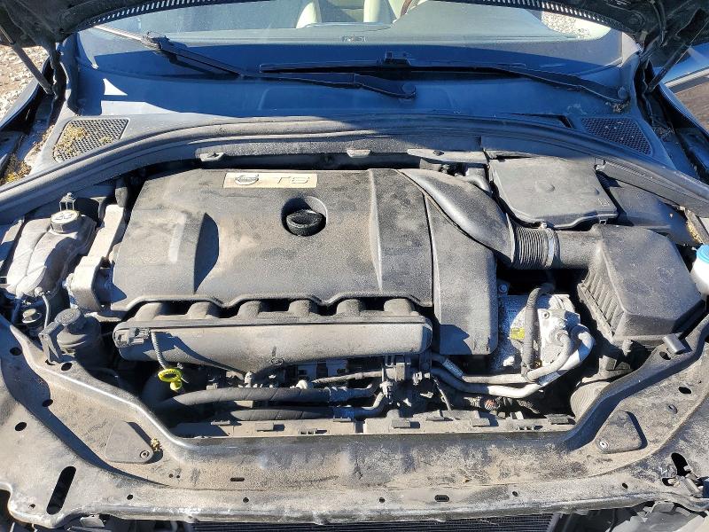 57587206 :رقم المزاد ، YV4902DZXD2393282 vin ، 2013 Volvo Xc60 مزاد بيع