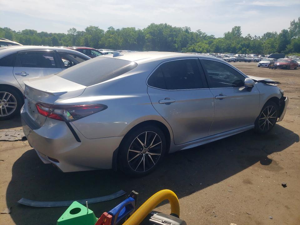 Продажа на аукционе авто 2022 Toyota Camry, vin: 4T1T11AK9NU618686, номер лота: 55763056