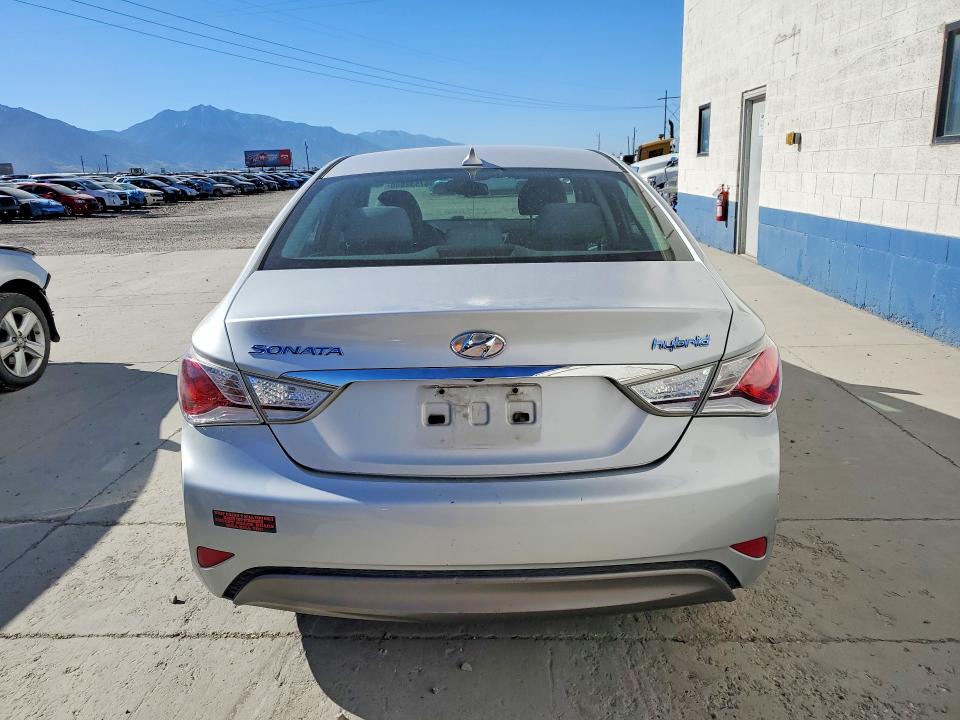 Продажа на аукционе авто 2015 Hyundai Sonata Hybrid, vin: KMHEC4A44FA118427, номер лота: 57532946