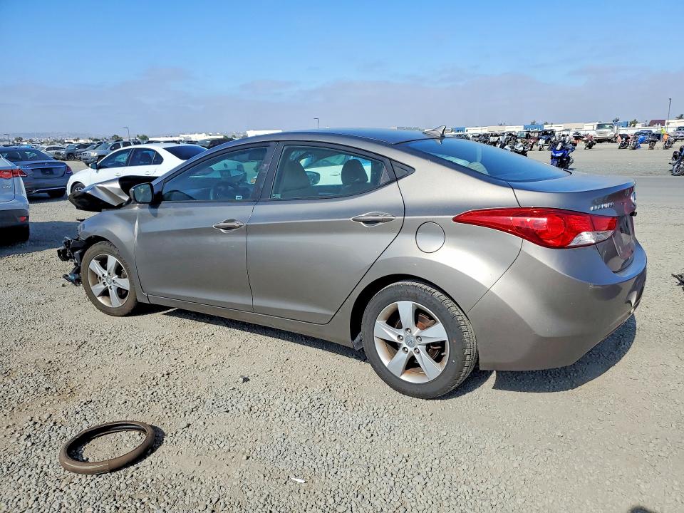 57758316 :رقم المزاد ، 5NPDH4AE1DH357269 vin ، 2013 Hyundai Elantra مزاد بيع
