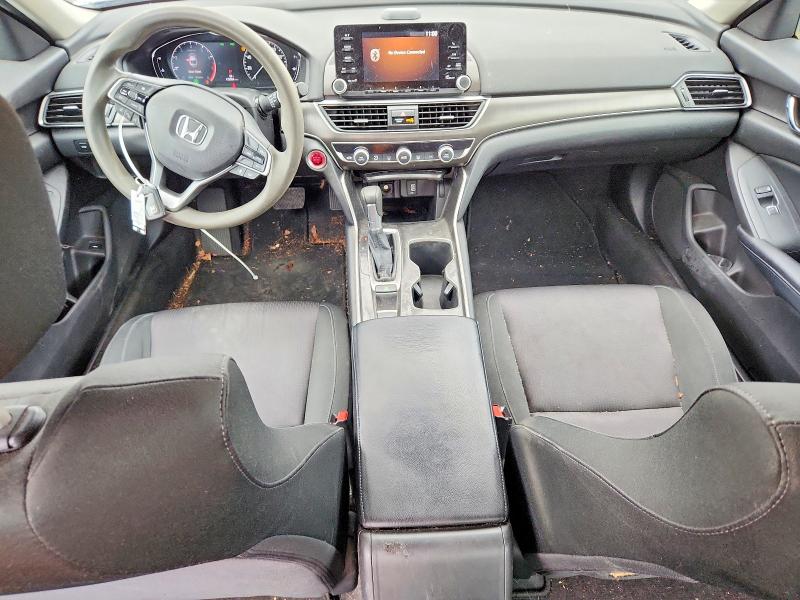 59089066 :رقم المزاد ، 1HGCV1F18JA031210 vin ، 2018 Honda Accord مزاد بيع
