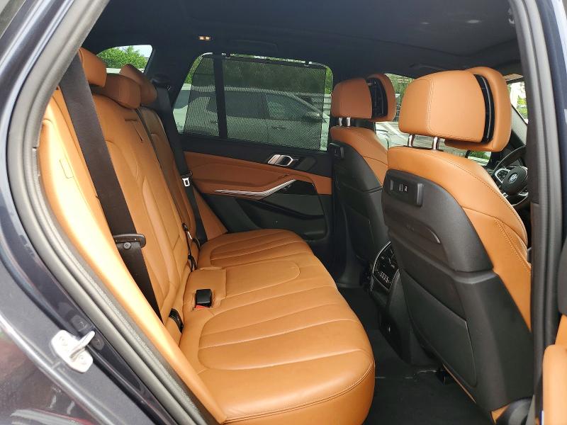 56045206 :رقم المزاد ، 5UXJU4C0XM9D96162 vin ، 2021 Bmw X5 مزاد بيع