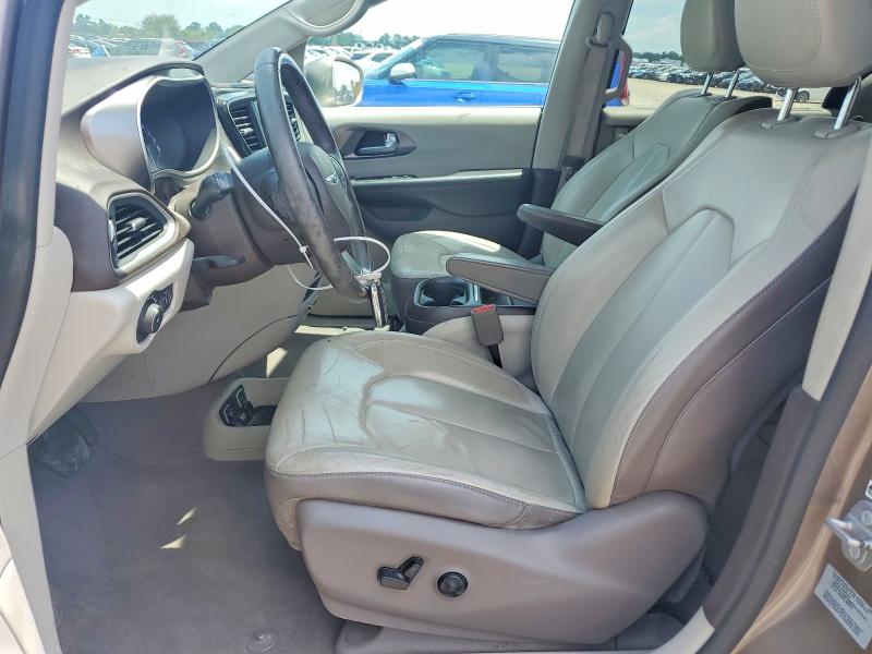 Продаж на аукціоні авто 2017 Chrysler Pacifica, vin: 2C4RC1BGXHR675645, номер лоту: 57684916