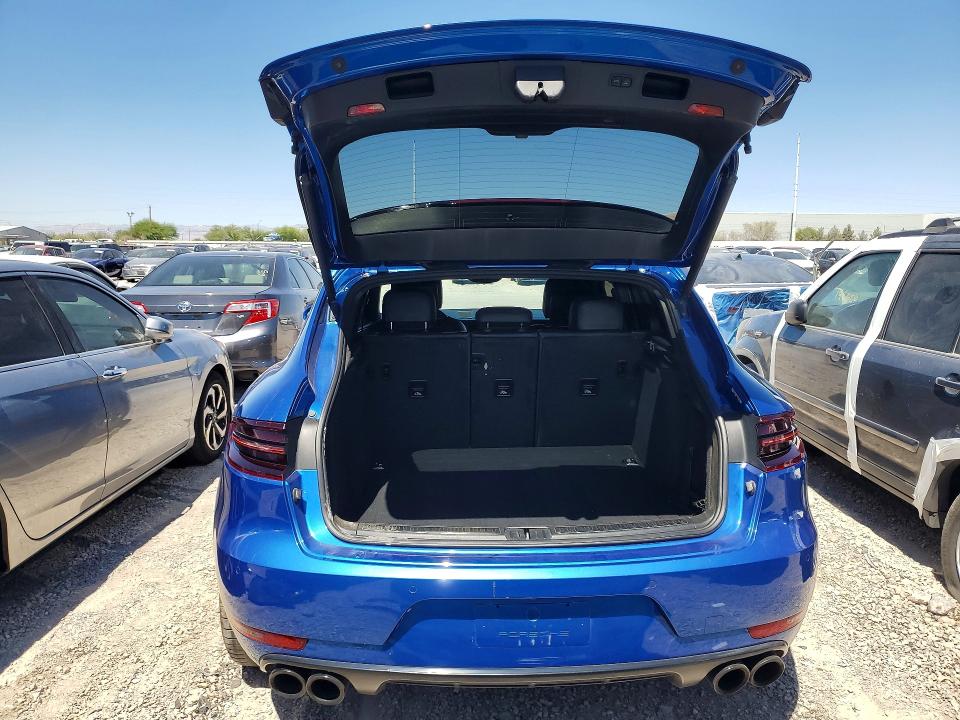 Продажа на аукционе авто 2017 Porsche Macan, vin: WP1AG2A56HLB52329, номер лота: 56687886