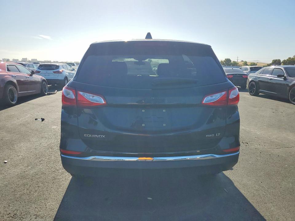 Auction sale of the 2018 Chevrolet Equinox, vin: 2GNAXSEV9J6270277, lot number: 56052606