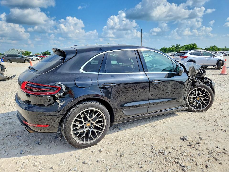2015 Porsche Macan მანქანა იყიდება აუქციონზე, vin: WP1AB2A55FLB42922, აუქციონის ნომერი: 55895226