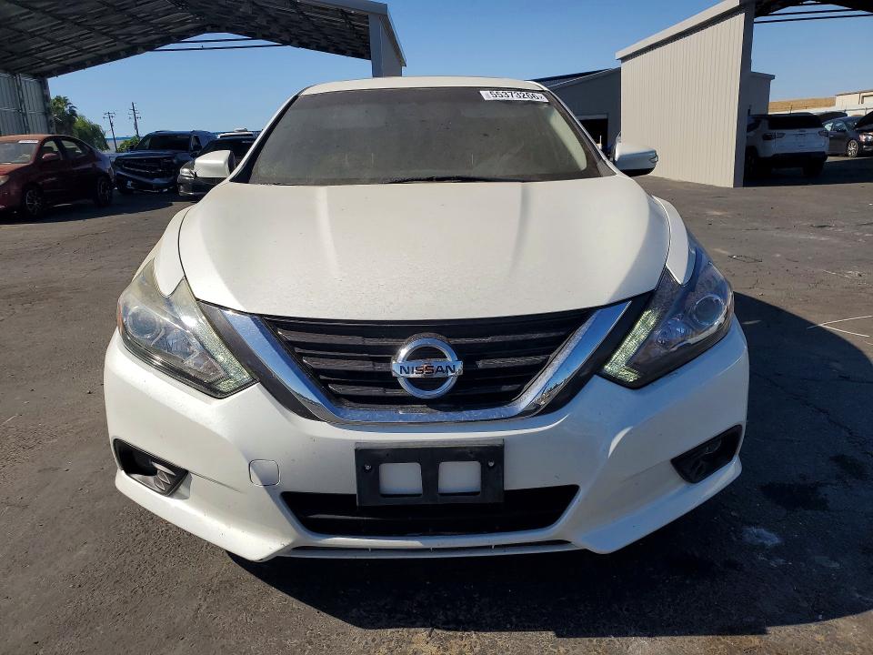 55373266 :رقم المزاد ، 1N4AL3AP2HC143038 vin ، 2017 Nissan Altima مزاد بيع