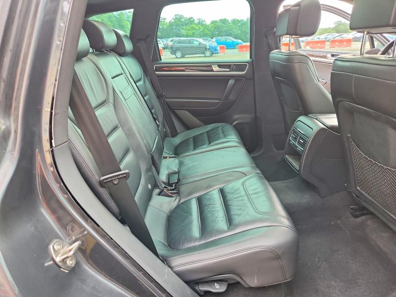 2014 Volkswagen Touareg მანქანა იყიდება აუქციონზე, vin: WVGEF9BP9ED014963, აუქციონის ნომერი: 56598976