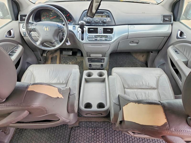 56060646 :رقم المزاد ، 5FNRL3H7XAB039795 vin ، 2010 Honda Odyssey مزاد بيع