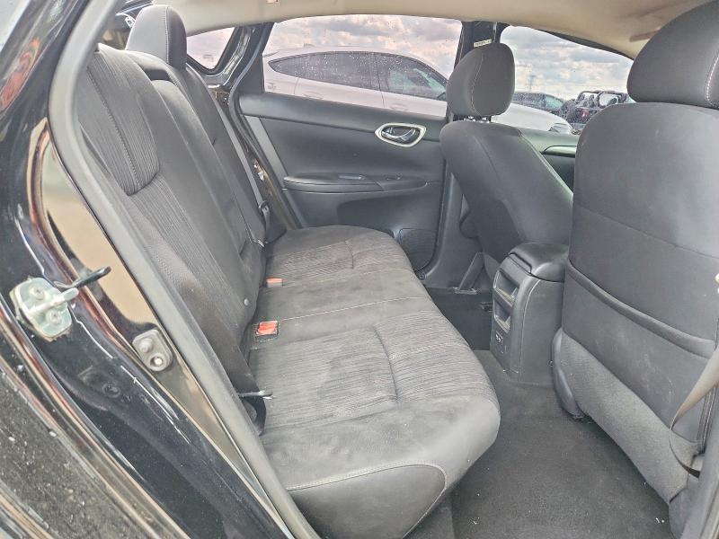 57905916 :رقم المزاد ، 3N1AB7AP1JL635450 vin ، 2018 Nissan Sentra مزاد بيع