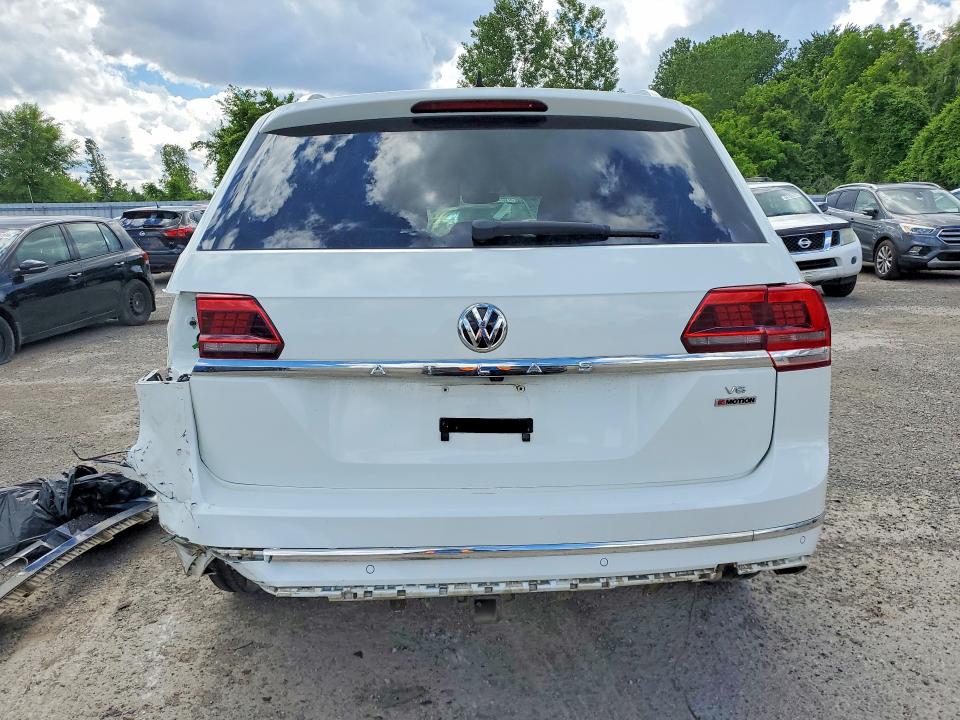 57953196 :رقم المزاد ، 1V2TR2CA2JC575752 vin ، 2018 Volkswagen Atlas مزاد بيع