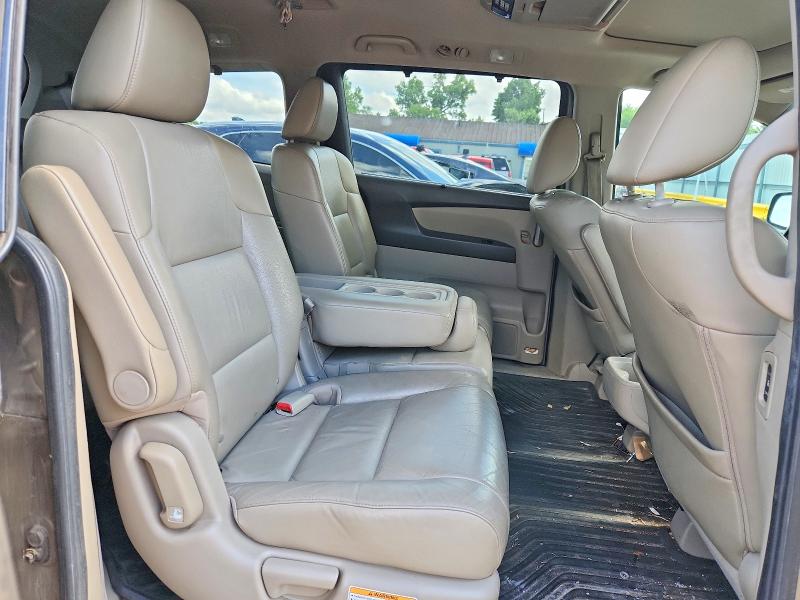55928286 :رقم المزاد ، 5FNRL5H69BB096932 vin ، 2011 Honda Odyssey مزاد بيع