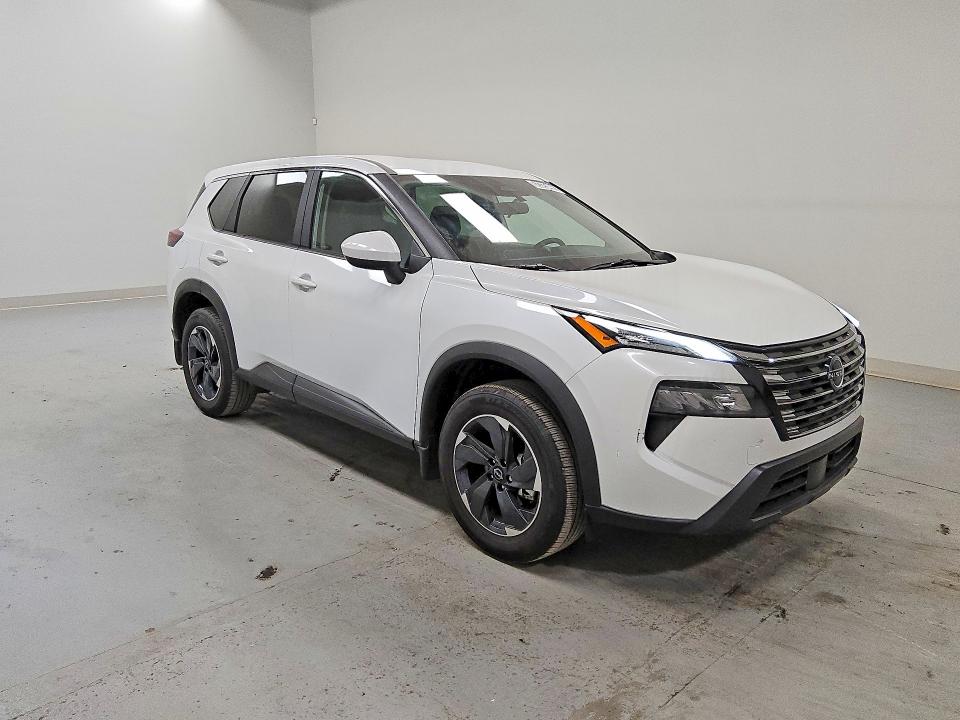 Продаж на аукціоні авто 2026 Nissan Rogue, vin: 5N1BT3BA4TC713182, номер лоту: 52325496
