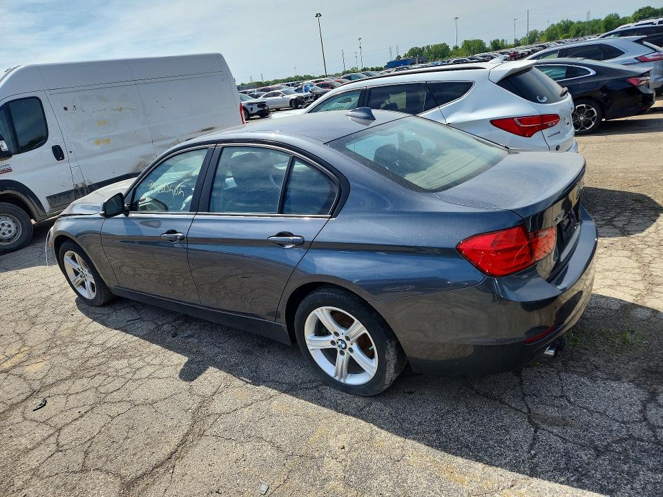 53527656 :رقم المزاد ، WBA3B5C53DF596295 vin ، 2013 Bmw 328 مزاد بيع