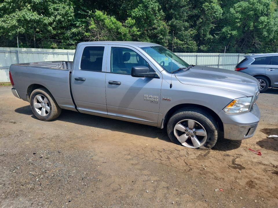 56304476 :رقم المزاد ، 1C6RR6FT6NS155009 vin ، 2022 Ram 1500 Classic مزاد بيع