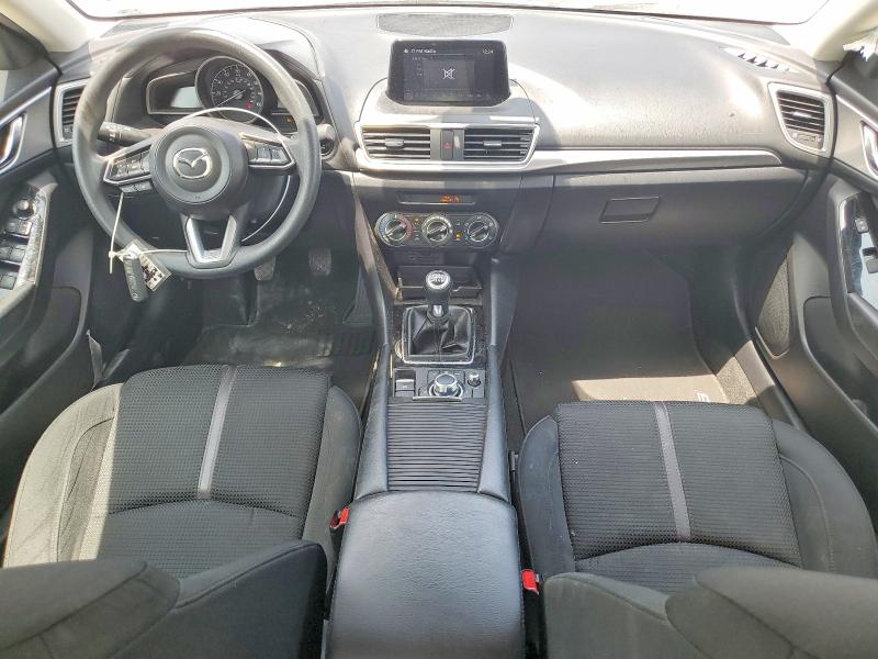55898426 :رقم المزاد ، 3MZBN1U78JM228024 vin ، 2018 Mazda 3 مزاد بيع