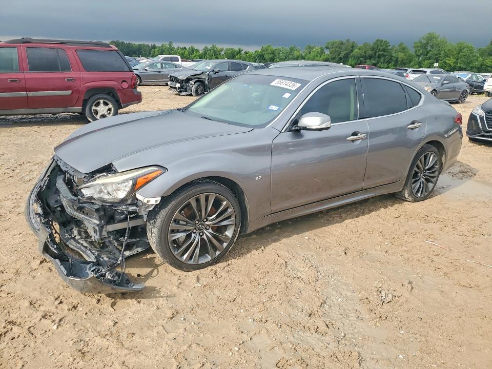 55614336 :رقم المزاد ، JN1BY1AP3JM180882 vin ، 2018 Infiniti Q70 مزاد بيع