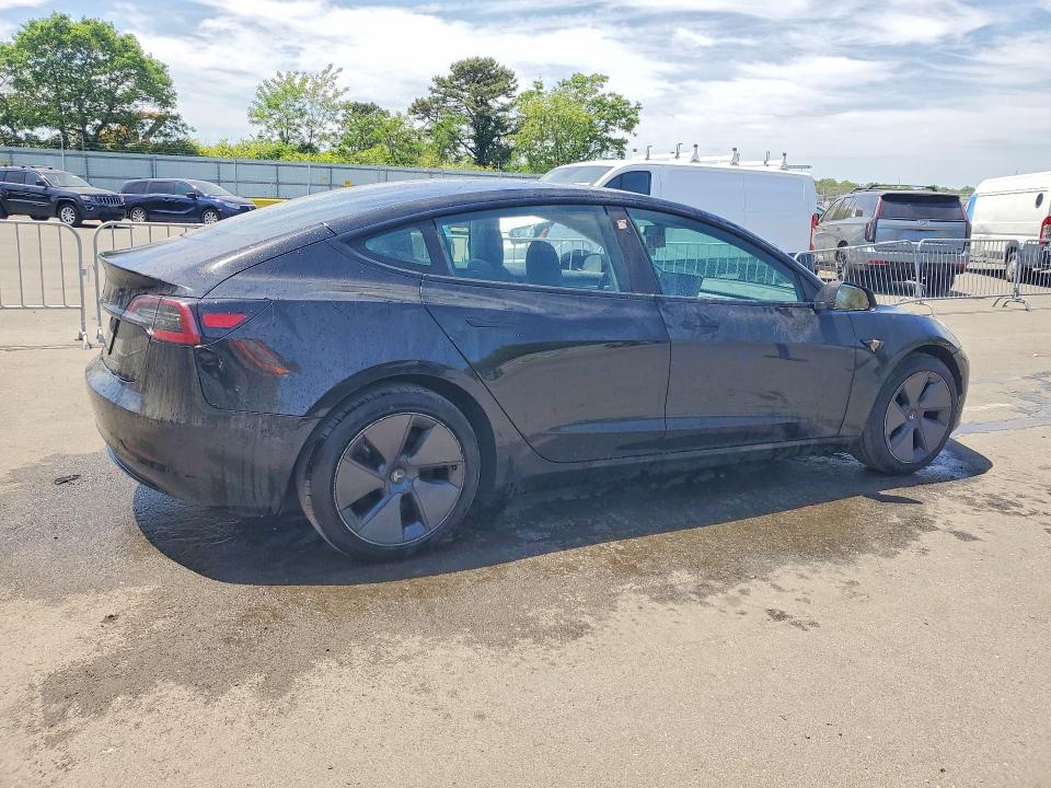 Продажа на аукционе авто 2023 Tesla Model 3, vin: 5YJ3E1EAXPF438638, номер лота: 55628206