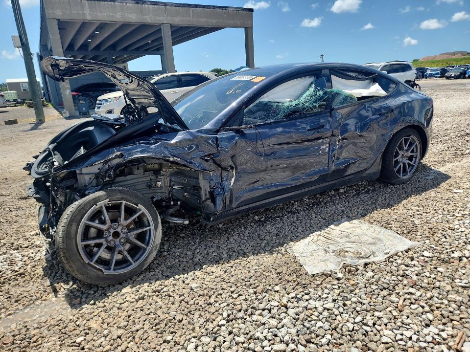59067776 :رقم المزاد ، 5YJ3E1EA0MF081711 vin ، 2021 Tesla Model 3 مزاد بيع