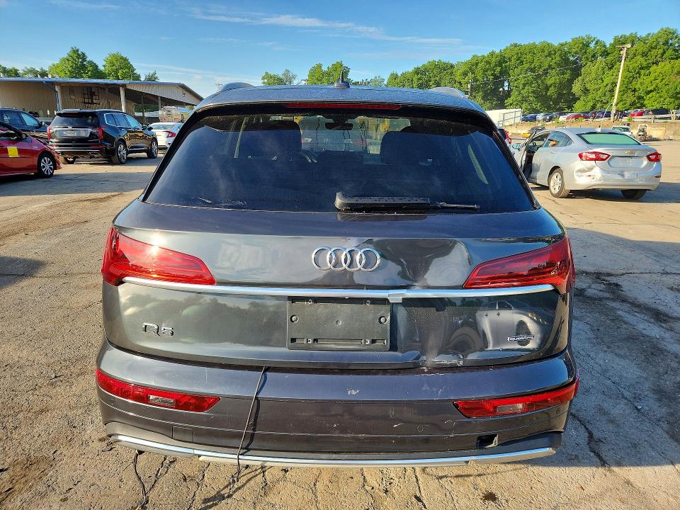 57551036 :رقم المزاد ، WA1AAAFY1M2002820 vin ، 2021 Audi Q5 مزاد بيع