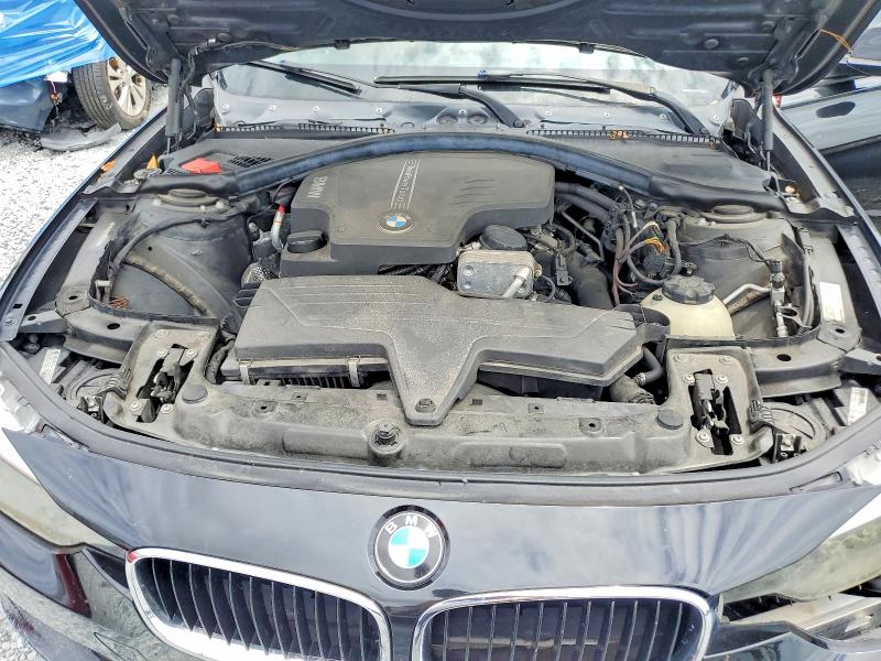 55605626 :رقم المزاد ، WBA3A5G55DNP22000 vin ، 2013 Bmw 328 مزاد بيع