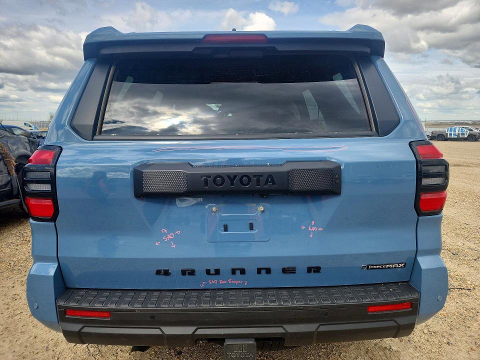 57382976 :رقم المزاد ، JTEVB5BR5S5023199 vin ، 2025 Toyota 4runner مزاد بيع
