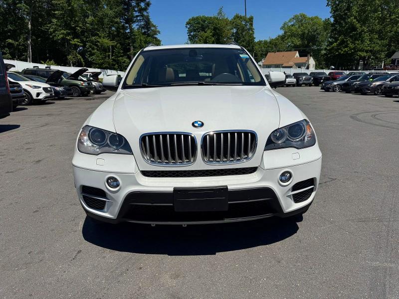 56421406 :رقم المزاد ، 5UXZV4C53D0E11293 vin ، 2013 Bmw X5 مزاد بيع
