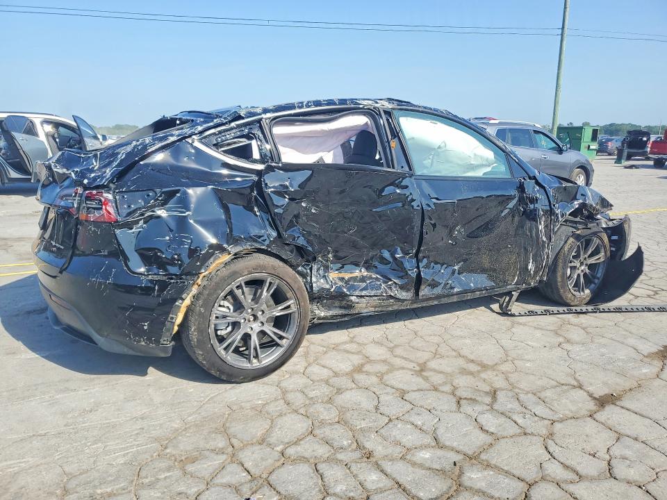 2025 Tesla Model Y მანქანა იყიდება აუქციონზე, vin: 7SAYGAEE5SF255243, აუქციონის ნომერი: 59282156
