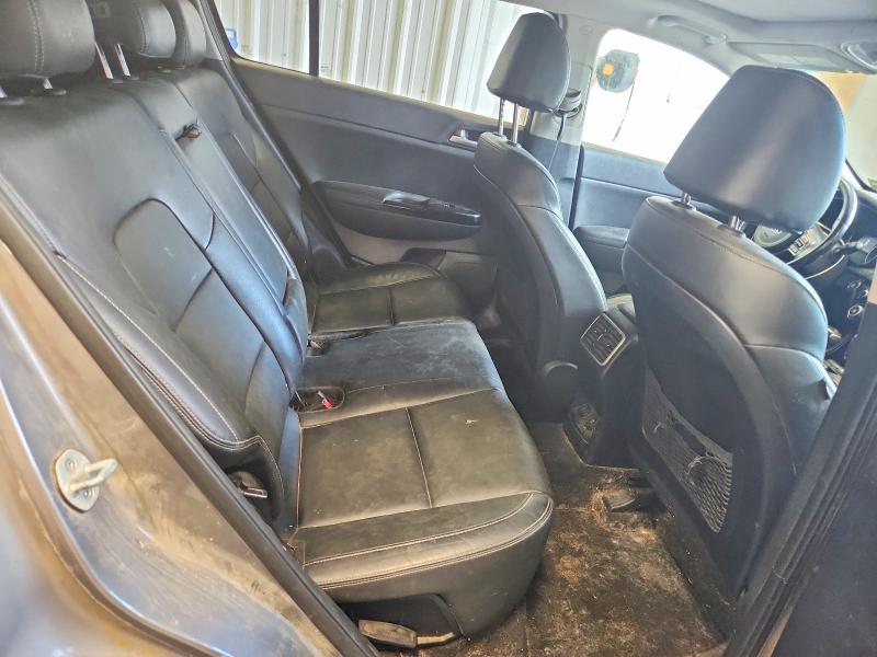 57217426 :رقم المزاد ، KNDPNCAC7J7422740 vin ، 2018 Kia Sportage مزاد بيع