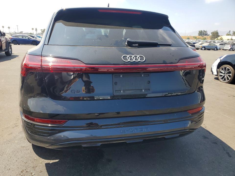 Продажа на аукционе авто 2024 Audi Q8 E-tron, vin: WA15AAGEXRB039331, номер лота: 58064156
