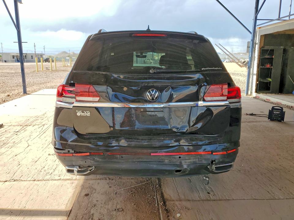 57558226 :رقم المزاد ، 1V2JR2CA8MC608572 vin ، 2021 Volkswagen Atlas مزاد بيع